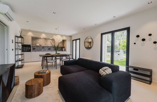 Mattarana House | Holiday Home "Lagolino Boutiquehouse " with Pool, Garden & Wi-Fi