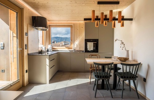 Sarnonico House | Holiday Home ‘Landhaus Silene’ in South Tyrol-Trentino with Mountain View