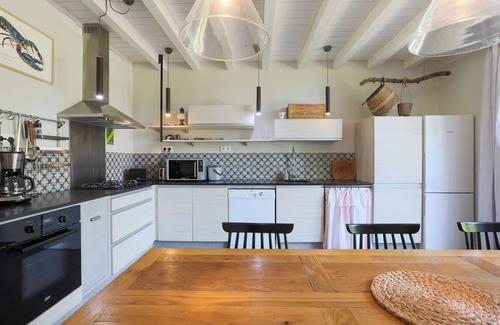 Plouha House | Holiday home 'Le Grand Cyprès' with Private Terrace, Private Garden and Wi-Fi