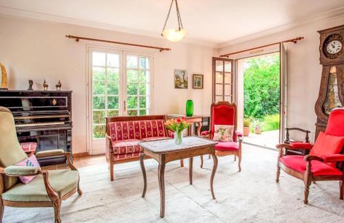 Les Moutiers-en-Retz House | Holiday Home Le Pré Vincent by Interhome