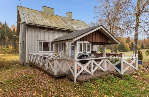 Karjalohja House | Holiday Home Lehtoniemi by Interhome