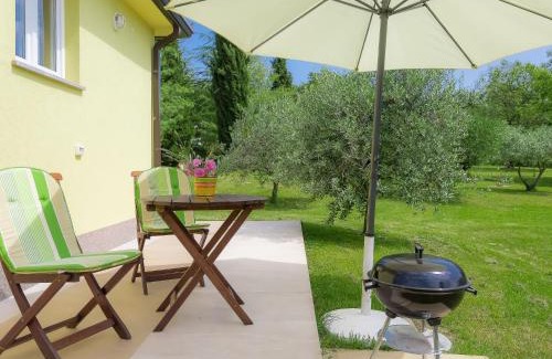 Marceljani House | Holiday Home Lucija by Interhome