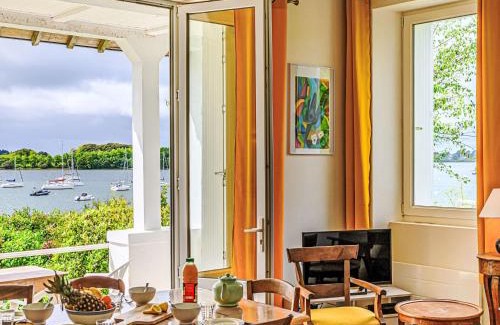 Arradon House | Holiday Home Maison La Prâme by Interhome