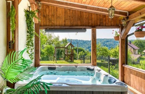 Brod Moravice House | Holiday Home Maklen by Interhome