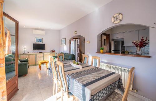 L'Escala Villa | Holiday Home Mila