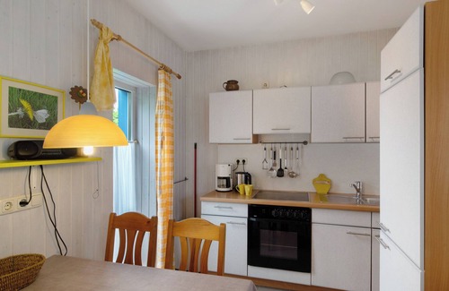 Meschendorf House | Holiday home "Möve Aba Bungalow 65" with private terrace and WLAN