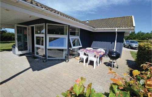 Hasmark Strand House | Holiday Home Otterup Xlii