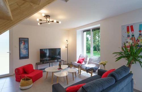 Plovan House | Holiday Home Penhors by Interhome