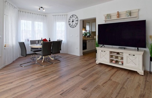 Radini House | Holiday Home Petar - Three Bedroom House with Pool