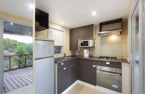 Marco de Canaveses Villa | Holiday Home 'Nature Stone and Villas - Casa 2' Mountain View, Shared Garden and Air Conditioning