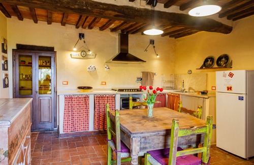 Roccastrada House | Holiday Home 'Quercia Grossa' with Private Pool, Private Terrace and Wi-Fi