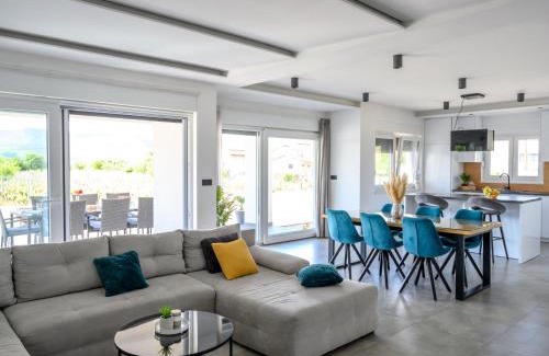 Donji Prolozac House | Holiday Home Rest for the soul by Interhome