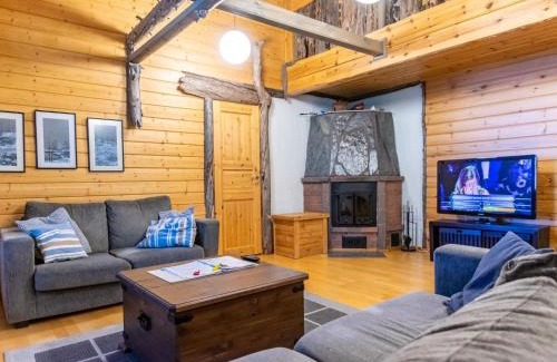 Rautalampi House | Holiday Home Runoniekka by Interhome