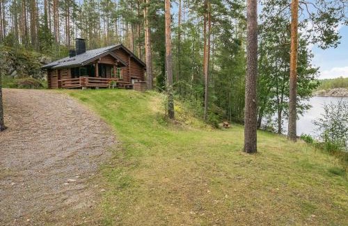 The Lakelands House | Holiday Home Salmela by Interhome
