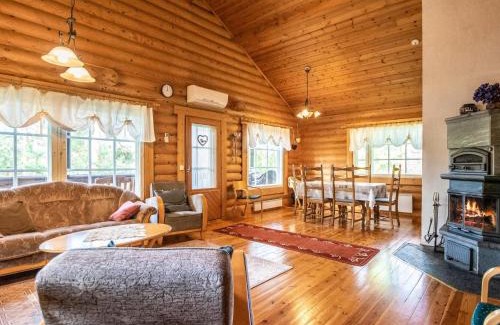 Uurainen House | Holiday Home Sarvitupa by Interhome