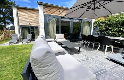 Nieuwvliet Resort | Holiday Home Seascape Wellness Nieuwvliet-Bad by Interhome