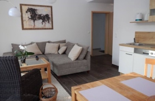 Storkow Apartment | Holiday home Seebrise * FW B3 right on the lake