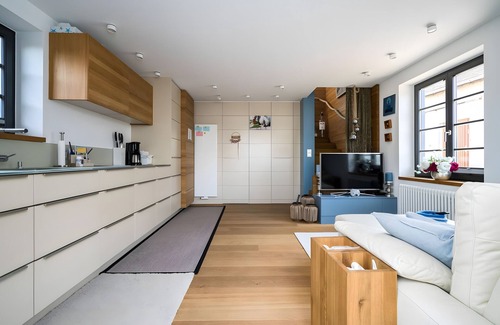 Muritz House | Holiday Home 'Seezauber' with Lake View, Private Terrace and Wi-Fi
