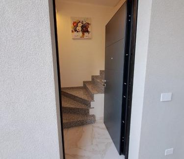 Varese House | Holiday home Varese