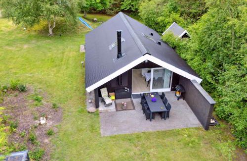 Hurup Thy House | Holiday Home With Green Oasis Near The Fjord