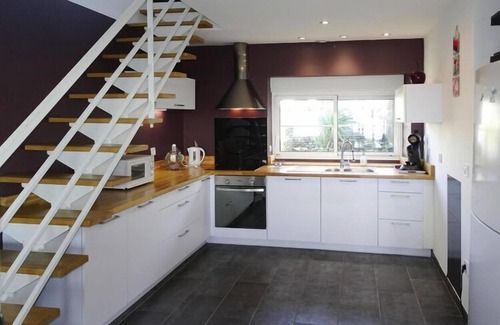 Portbail House | Holiday Home with sea view in Portbail