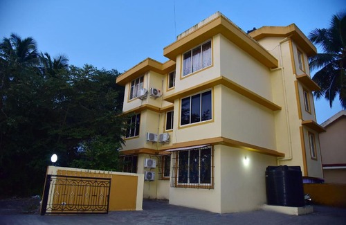 Varca Apartment | Holiday Homes 2 BHK AC Apartment-South Goa