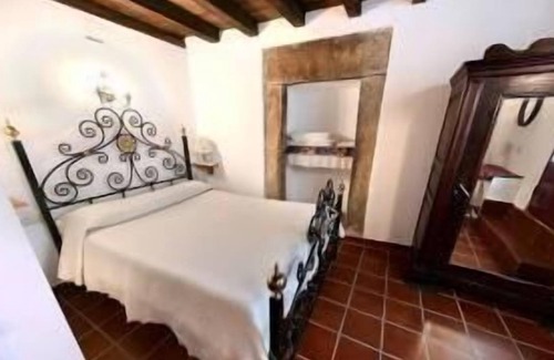Villar de Plasencia House | Holiday house Villar de Plasencia for 5 - 10 persons with 5 bedrooms - Holiday home