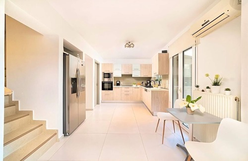 Dramia House | Holiday house Yeoryioupolis Kriti for 1 - 15 persons with 5 bedrooms - Holiday home