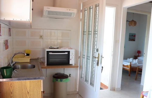Kompi House | Holiday house amid olive groves, sea view, wifi | Messenia, Peloponnese