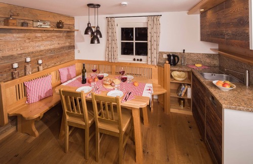 Bad Gastein House | Holiday house Bad Gastein for 1 - 6 persons with 3 bedrooms - Holiday house