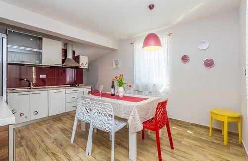 Brzac House | Holiday house BRZAC wit a sea view