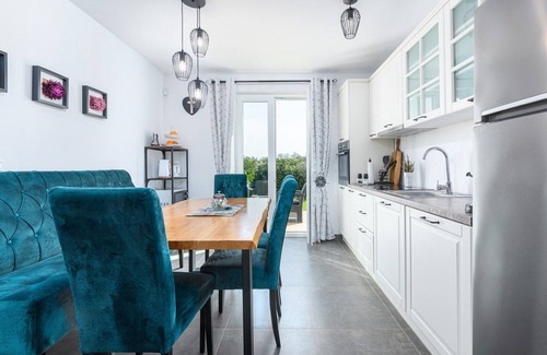 Buzinija House | Holiday House Businia