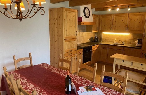 Chamoson Ski Chalet | Holiday house Chamoson for 1 - 10 persons with 4 bedrooms - Holiday house