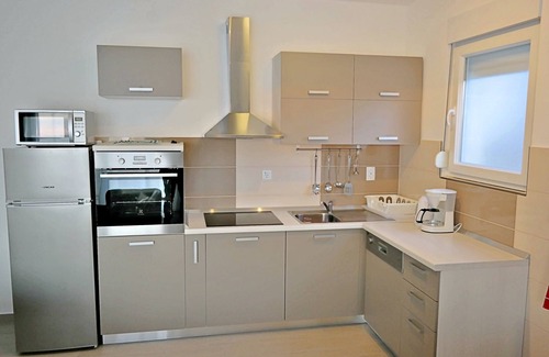Rtina House | Holiday house close the beach - free ev charging