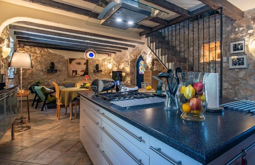 Sveti Ivan Dobrinjski House | Holiday house Dobrinj for 1 - 4 persons with 2 bedrooms - Twin house