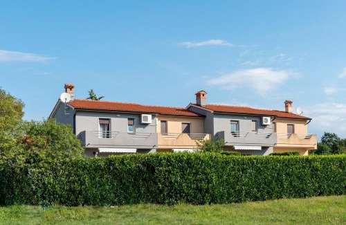 Strmac House | Holiday House Dora