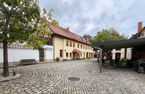 Mickten House | Holiday house Dresden for 1 - 12 persons with 6 bedrooms - Holiday house