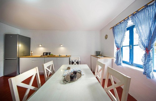 Gdinj House | Holiday house Gdinj for 1 - 9 persons with 4 bedrooms - Holiday house