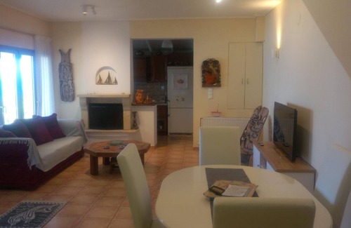 Aravissos House | Holiday house Istiaia for 1 - 6 persons with 3 bedrooms - Holiday house