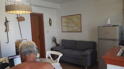 Gdinj House | Holiday house Jakov