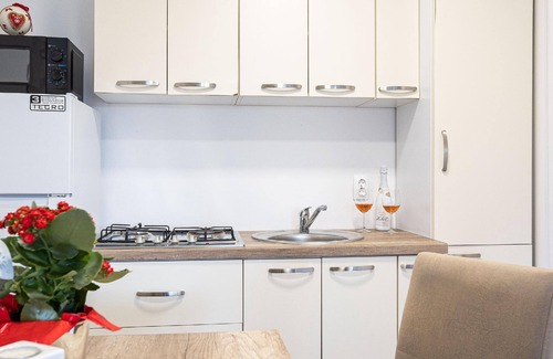 Donji Karin House | Holiday house Karin for 1 - 4 persons with 2 bedrooms - Holiday house
