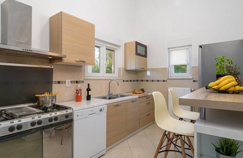 Prodol House | Holiday house Krnica for 1 - 8 persons with 3 bedrooms - Holiday home