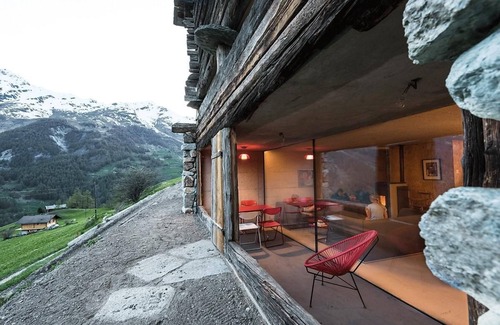 Evolene Ski Chalet | Holiday house La Forclaz VS for 1 - 6 persons with 3 bedrooms - Historical building