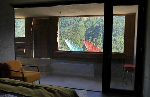 Evolene Ski Chalet | Holiday house La Forclaz VS for 1 - 12 persons with 3 bedrooms - Historical building