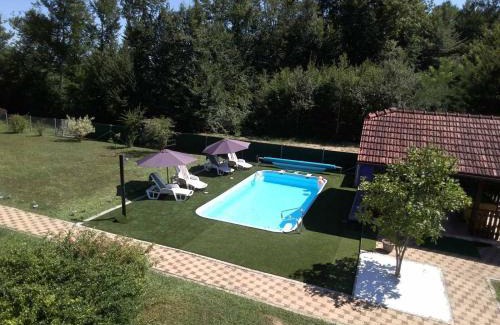 Gladovec Pokupski Villa | Holiday House Monto
