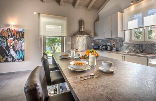 Limni Keri House | Holiday house Mouzaki for 1 - 8 persons with 3 bedrooms - Holiday house