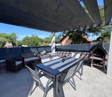 Skrbcici Villa | Holiday house "Sabine pink"