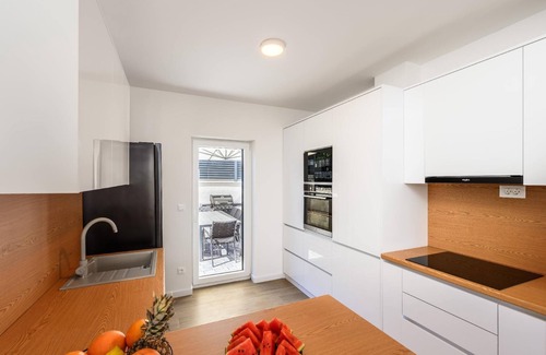 Sreser House | Holiday house Sreser for 1 - 8 persons with 3 bedrooms - Holiday home