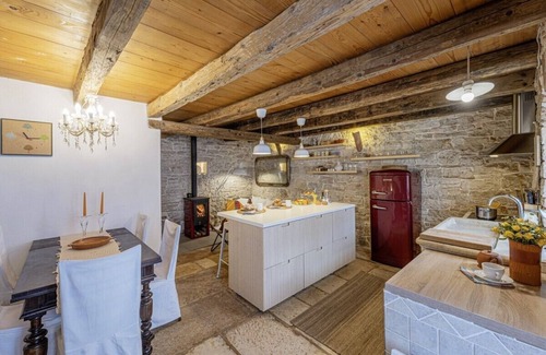 Kranjcici House | Holiday house Una * 1000 m2 secluded garden, BBQ, free WiFi