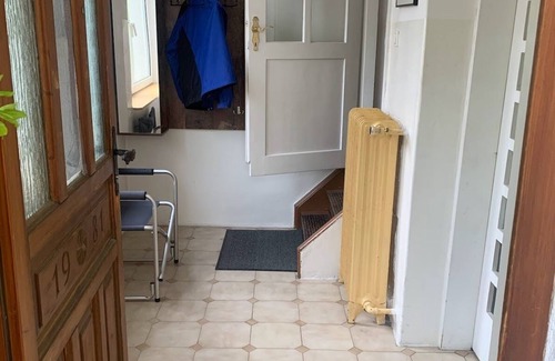 Meidling Apartment | Holiday house Vienna - family friendly with large garden - from 14 Euro /person